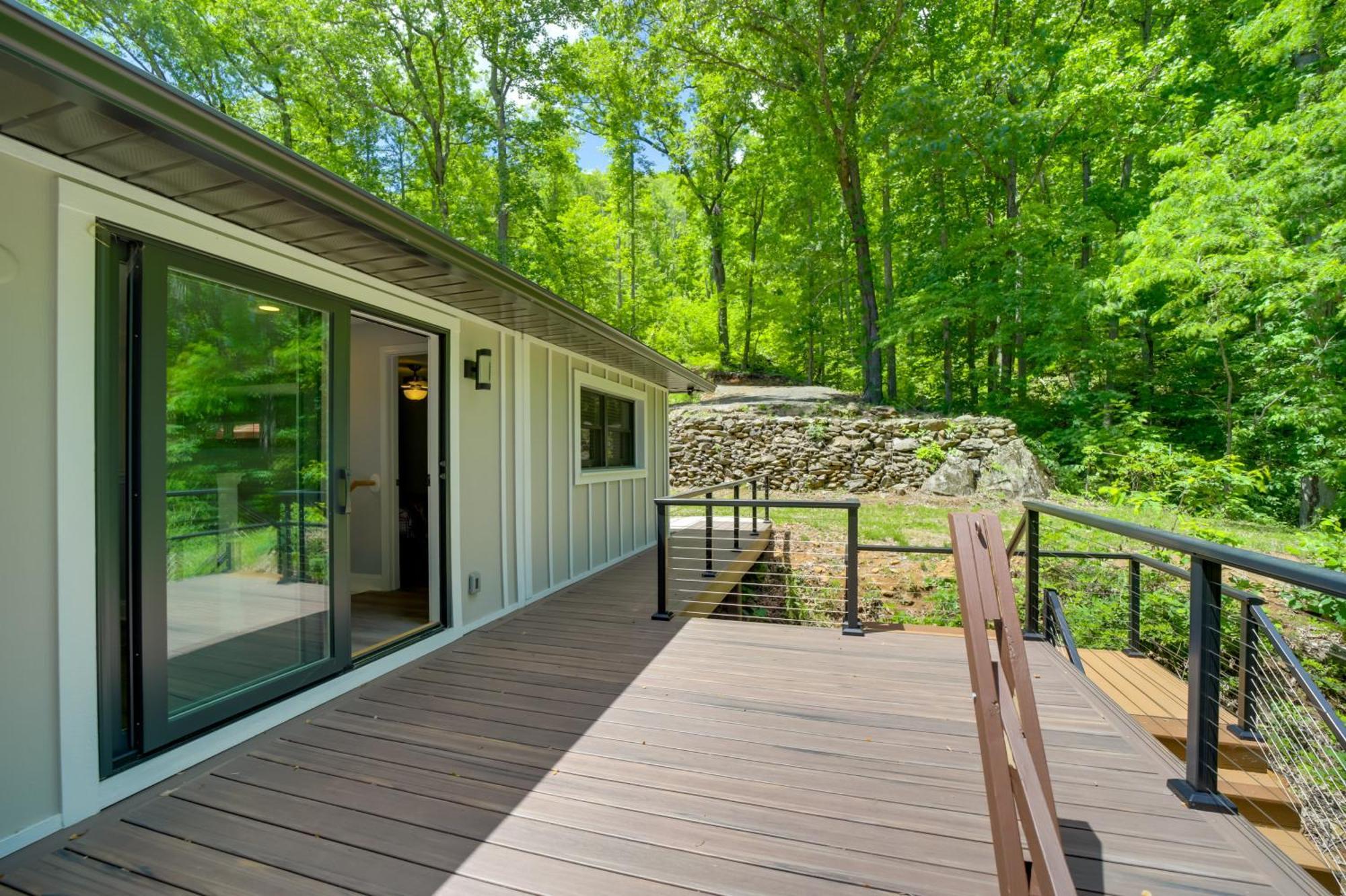 Remote Smoky Mtn Escape With Views And Trail Access! Villa Cullowhee Luaran gambar